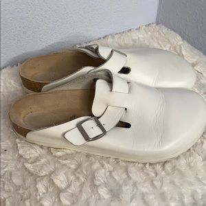 Birkenstock white Boston slip on shoes size 42